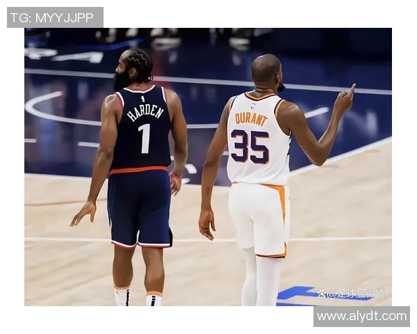 哈登与足球明星的跨界对话：篮球与足球的激情碰撞与友谊探索