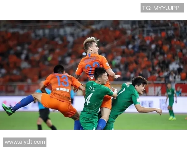 足球明星打手机事件引发热议视频曝光引发球迷热情讨论 足球明星打手机事件引发热议视频曝光引发球迷热情讨论